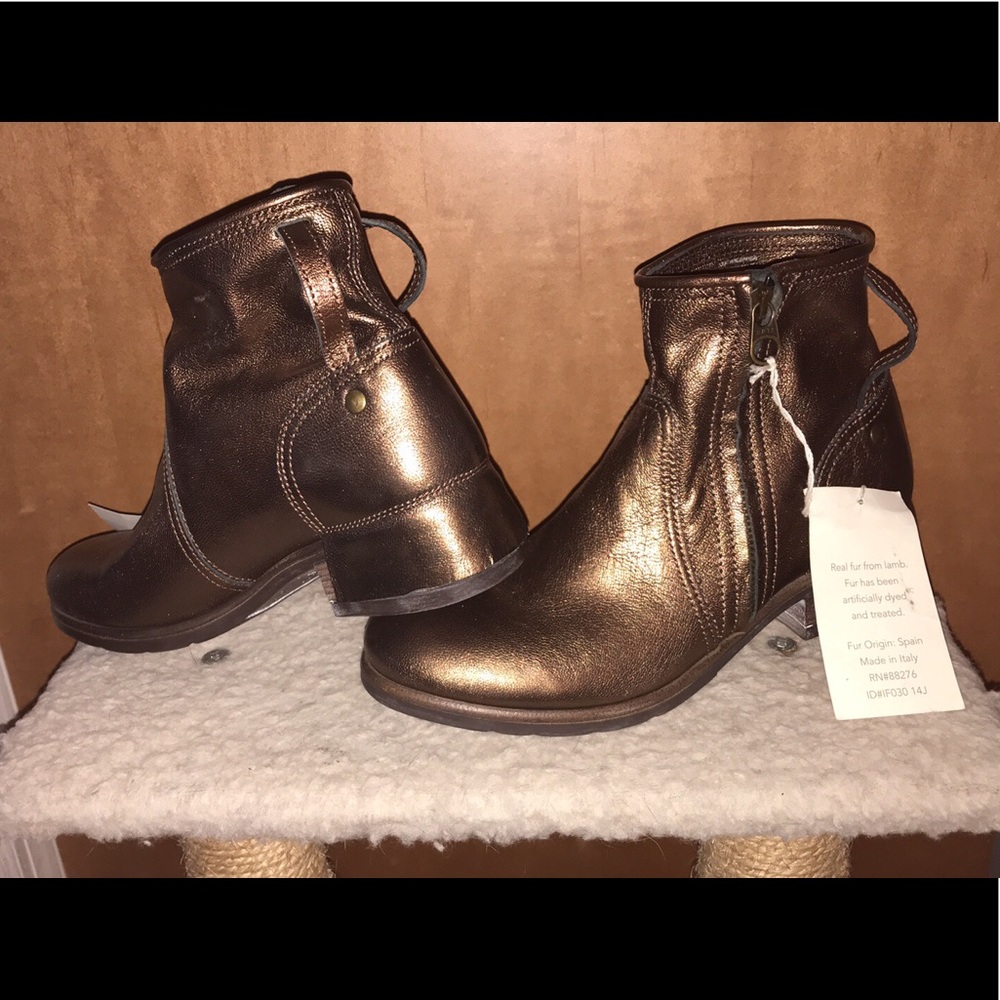 Ugg Italian Collection Stella Bronze Ankle Boots